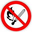 P02 "Запрещается пользоваться открытым огнем" 200x200х мм пленка